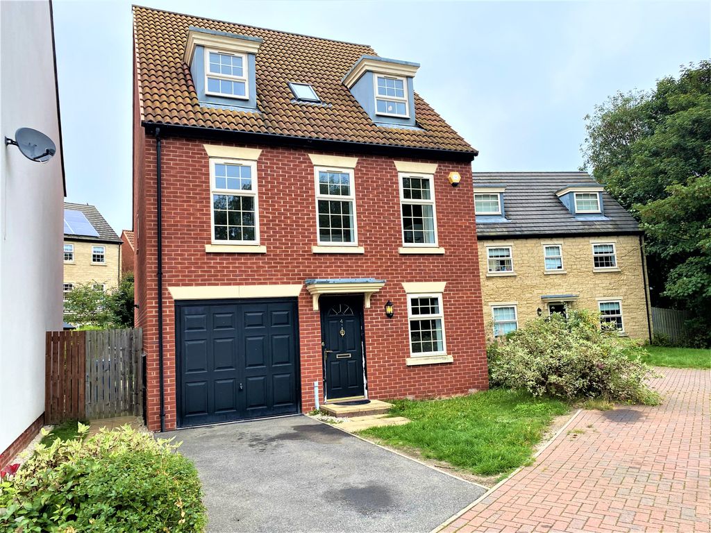 4 bed detached house for sale in Diamond Drive, Corby NN17 Zoopla