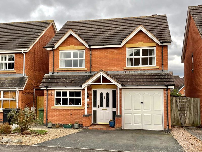 4 bed detached house for sale in Pentland Gardens, Hereford HR4 Zoopla