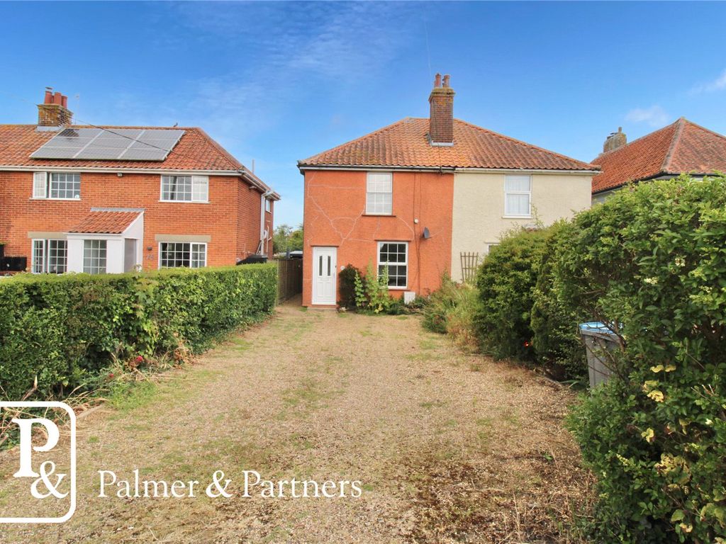 2 bed semidetached house for sale in Saxmundham Road, Aldeburgh