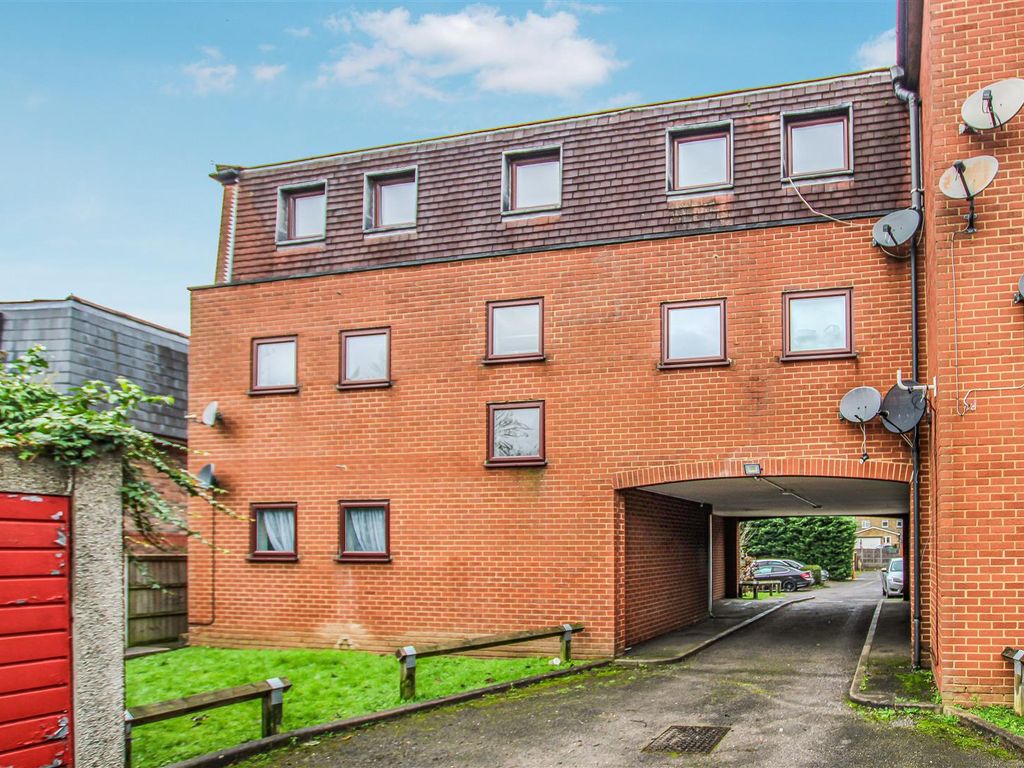 Gresham Road, Brentwood CM14  