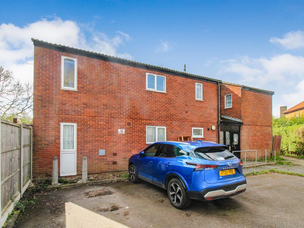 1 bed flat for sale in Hazelwood Road, Corby NN17 Zoopla