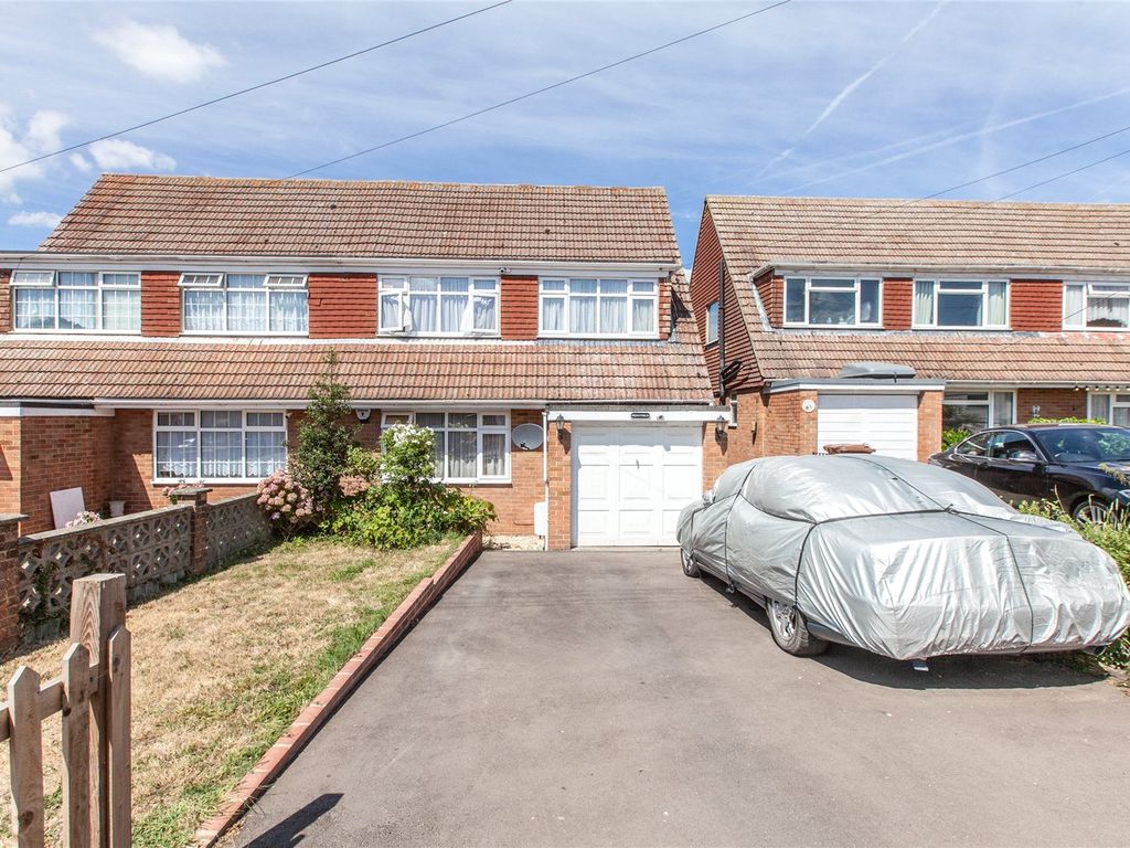 3 bed semidetached house for sale in Allhallows Road, Lower Stoke