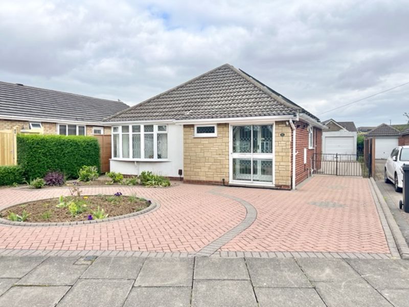 3 bed detached bungalow for sale in Itterby Crescent, Cleethorpes DN35