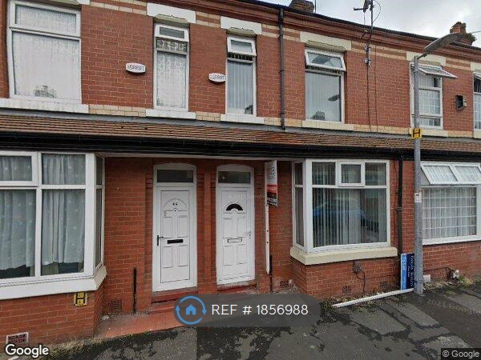Room to rent in Romney Street, Salford M6, £599 pcm Zoopla