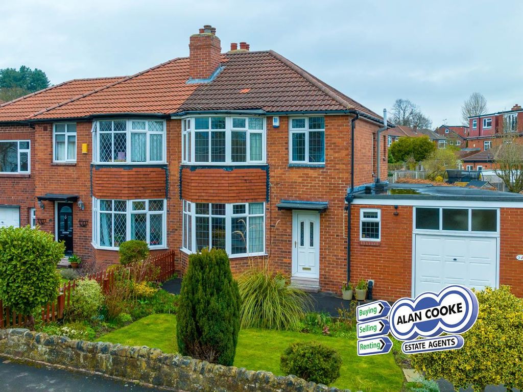 3 bed semidetached house for sale in Far Moss, Alwoodley, Leeds LS17