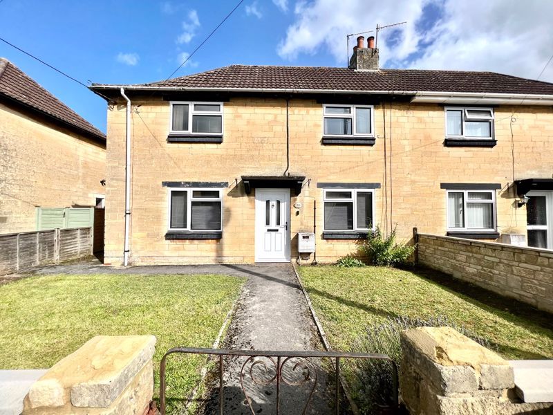 3 bed semidetached house for sale in North End, Calne SN11, £299,950