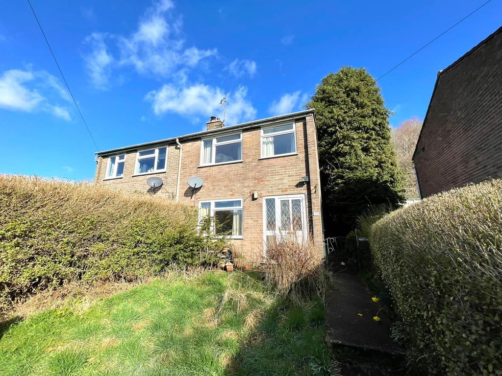 3 bed semidetached house for sale in Hurst Rise, Matlock, Derbyshire