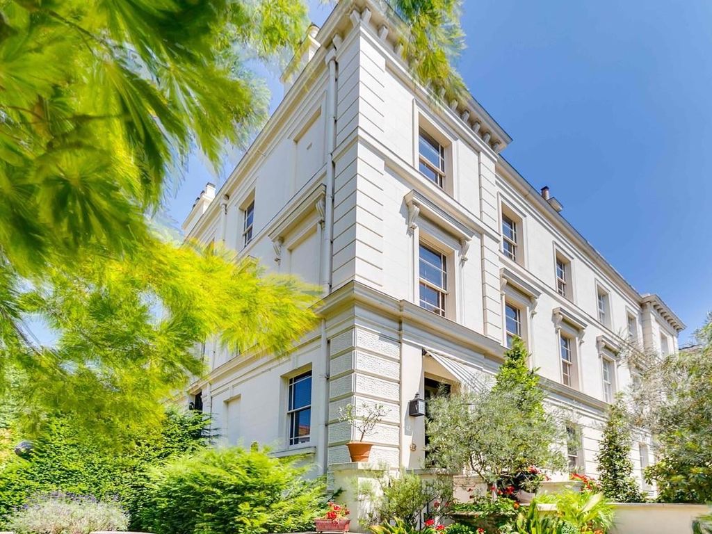 2 bed flat to rent in Warwick Avenue, Little Venice, London W9 Zoopla