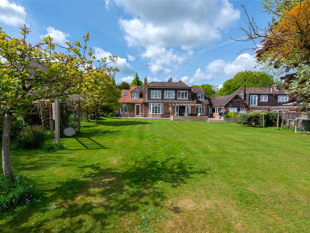 4 bed detached house for sale in Church Lane, Dogmersfield, Hook RG27