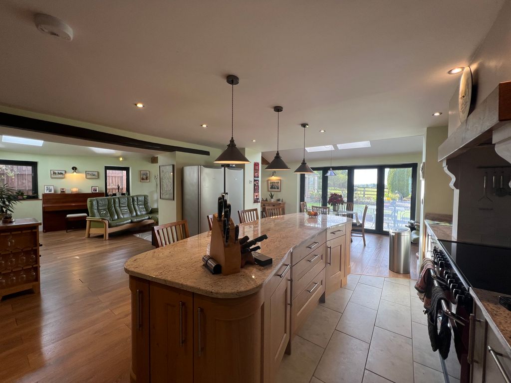 3 bed cottage for sale in Yearsley, Brandsby, York YO61 Zoopla