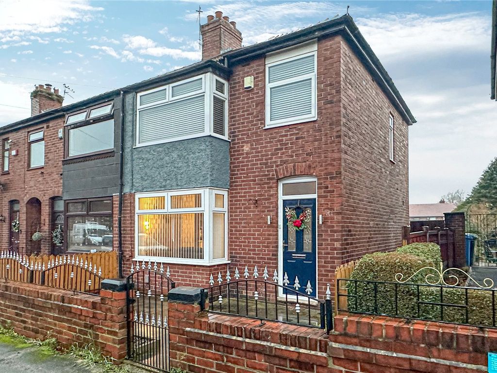 2 bed semidetached house for sale in Henley Street, Chadderton, Oldham