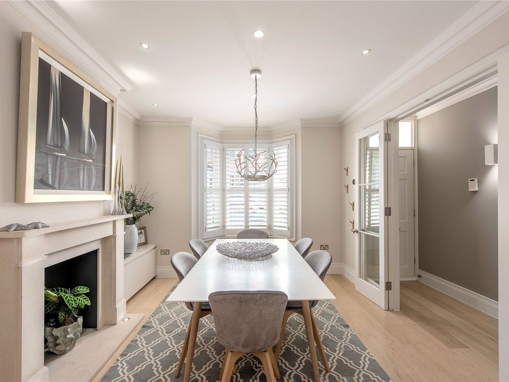 Hugon Road, Fulham, London SW6  