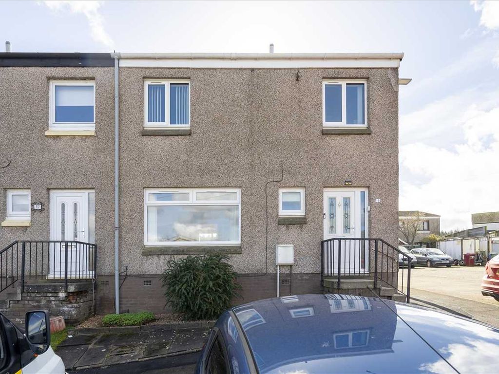 3 bed end terrace house for sale in Carrick Place, Camelon, Falkirk FK1