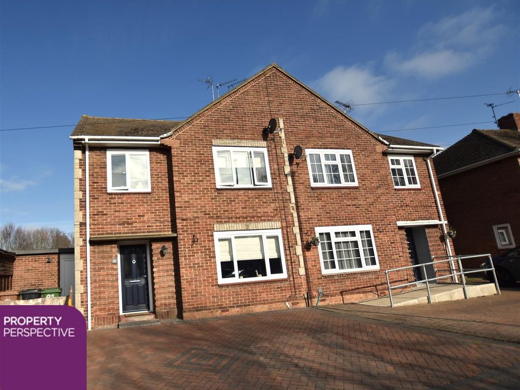 3 bed semidetached house for sale in Birchtree Avenue, Dogsthorpe