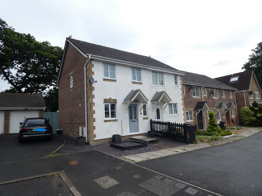 2 bed end terrace house for sale in Derlwyn, Waunceirch, Neath. SA10, £182,500 Zoopla