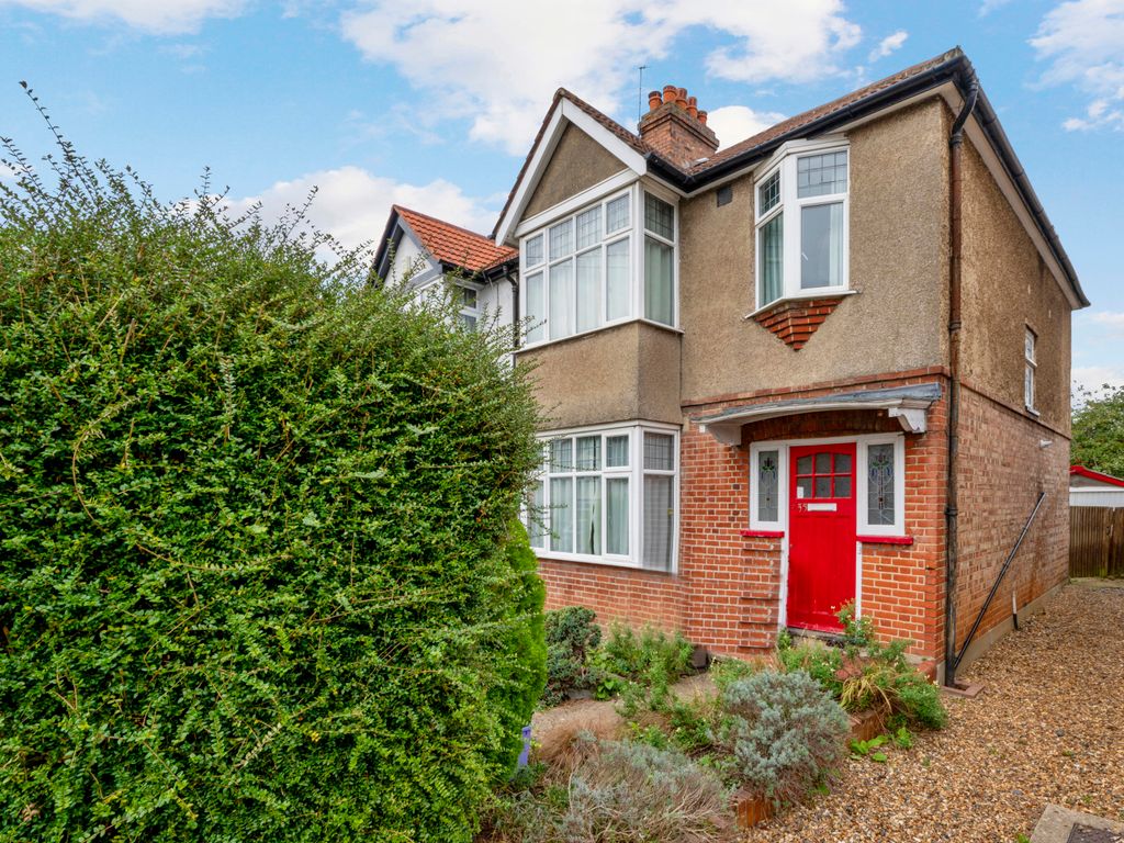 3 bed semidetached house for sale in Elm Walk, Raynes Park SW20, £