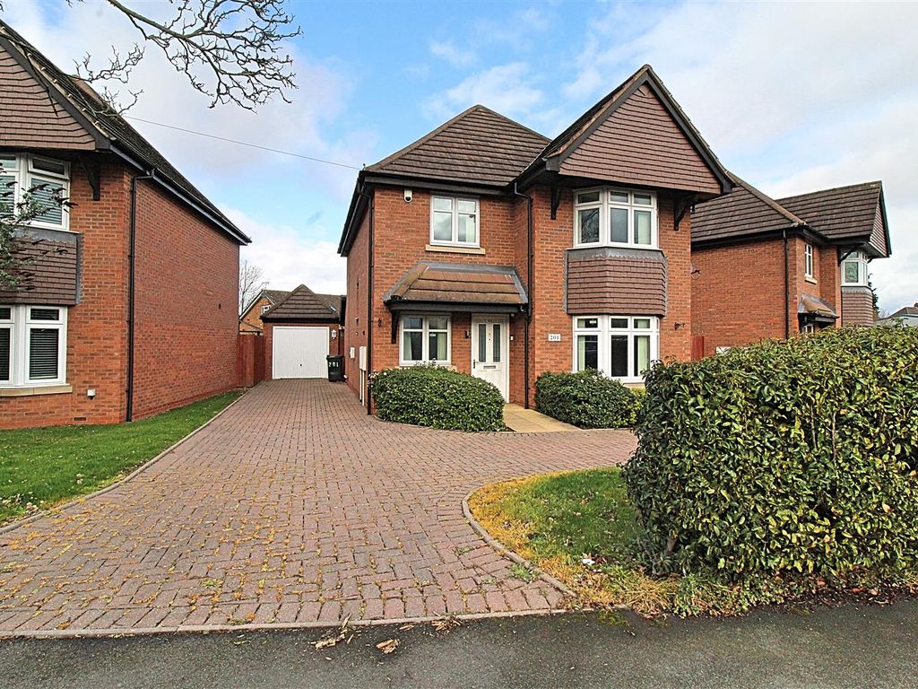 4 bed detached house for sale in Bradford Road, Castle Bromwich