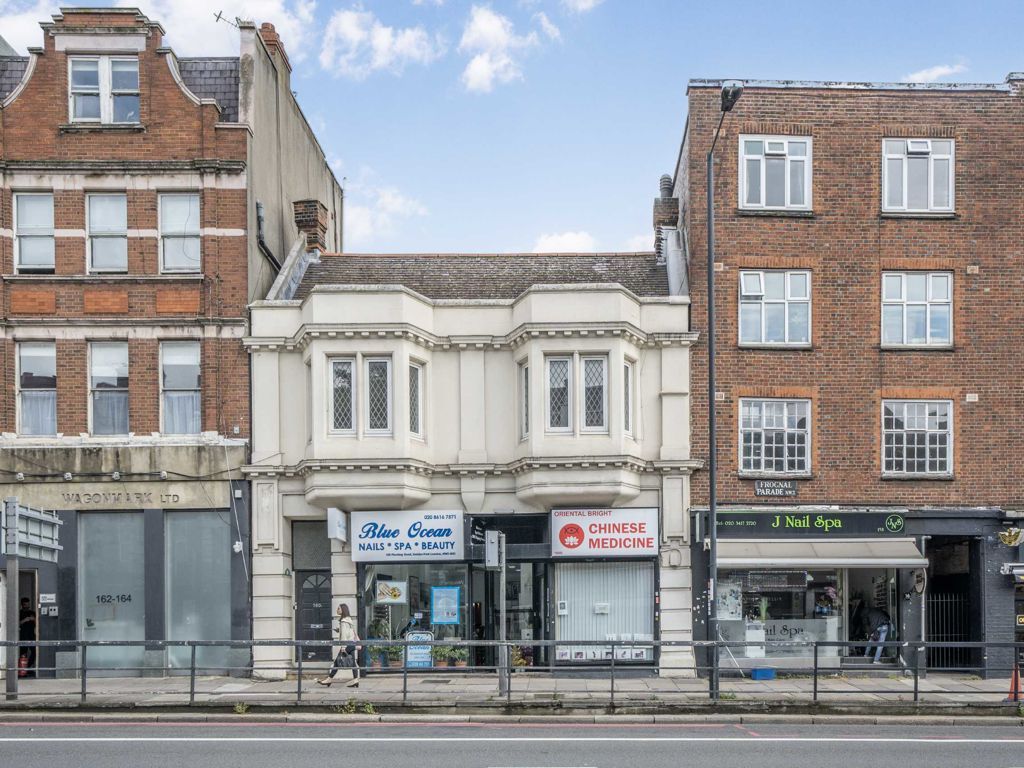 3 bed flat for sale in Finchley Road, London NW3, £525,000 Zoopla