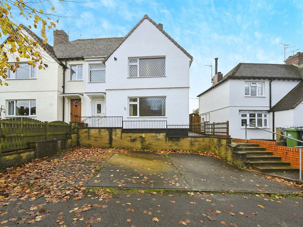 3 bed semidetached house for sale in Fletcher Street, Butterley