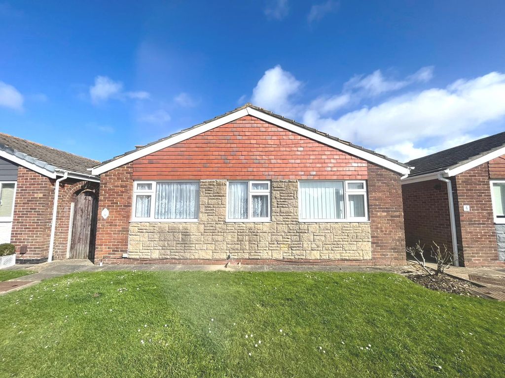 2 bed detached bungalow for sale in Petrel Walk, Gosport PO13, £280,000