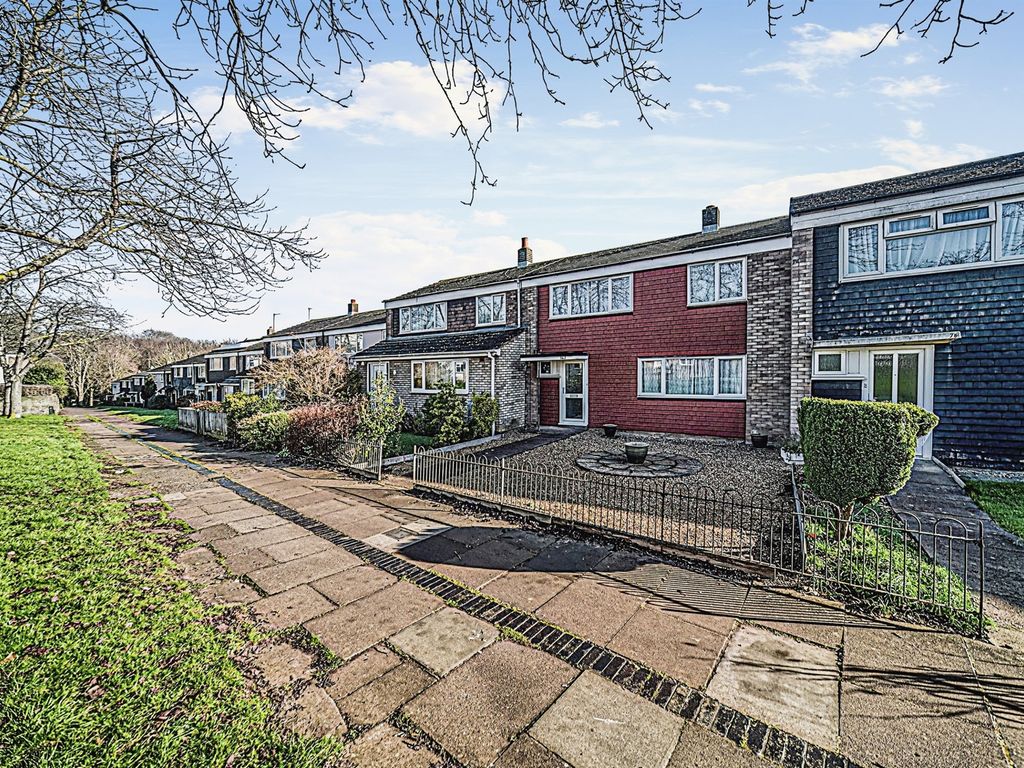 3 bed terraced house for sale in b Rise, Stevenage SG1 Zoopla