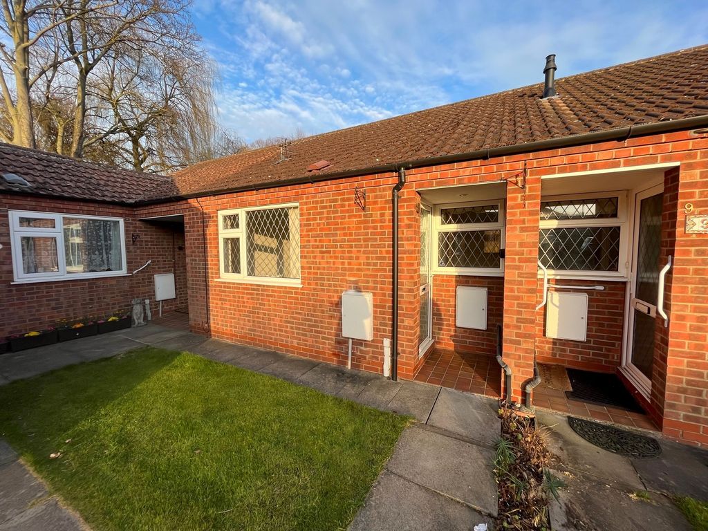 1 bed bungalow to rent in Collinson Court, Laceby DN37 Zoopla