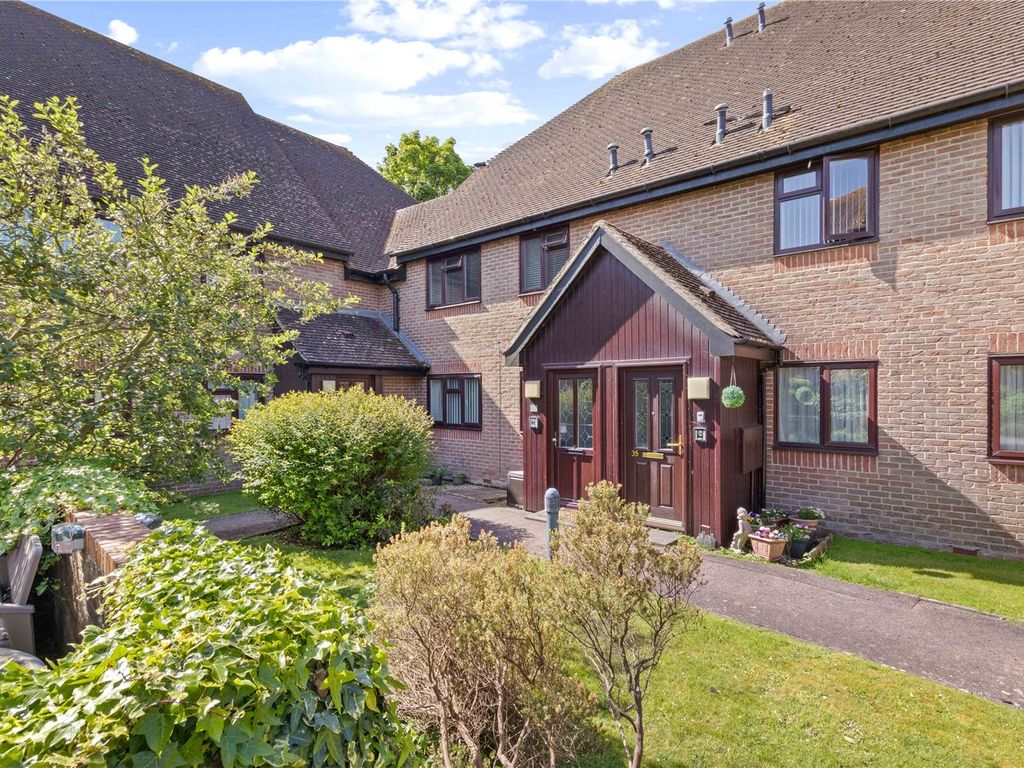 2 bed flat for sale in Felpham Road, Felpham, Arun PO22, £179,950 Zoopla