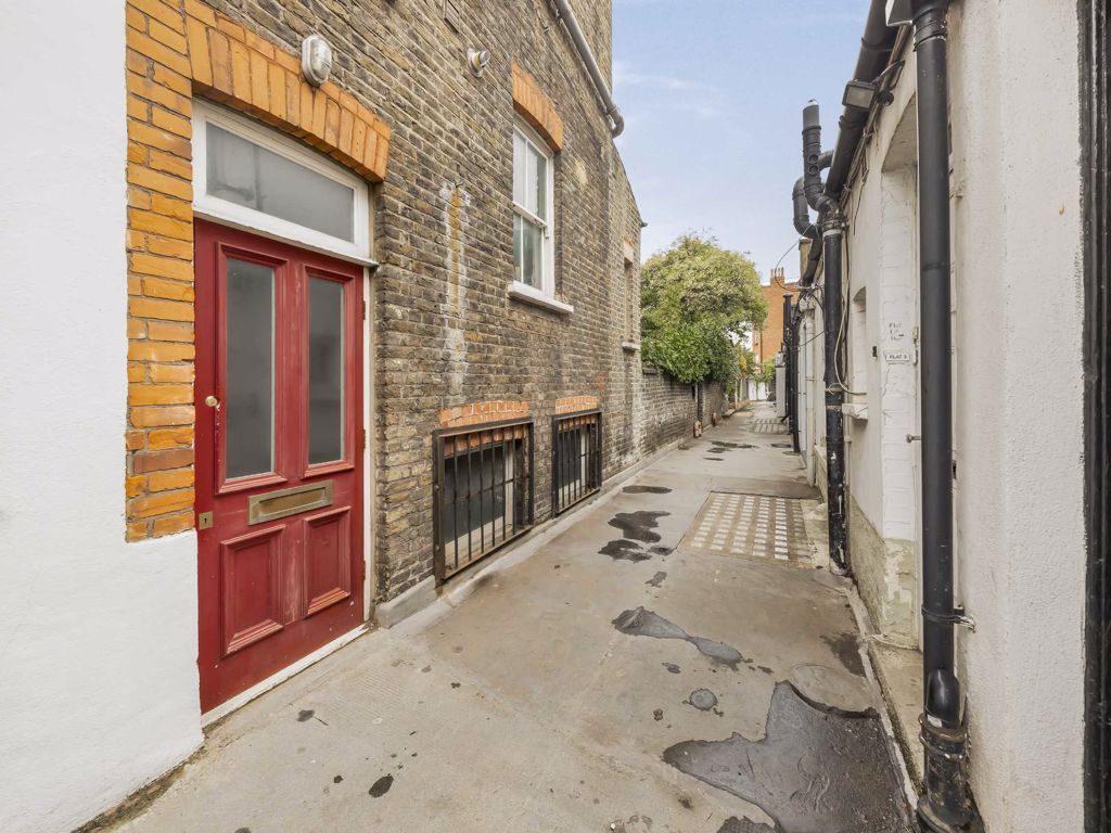 2 bed flat for sale in West End Lane, London NW6 Zoopla