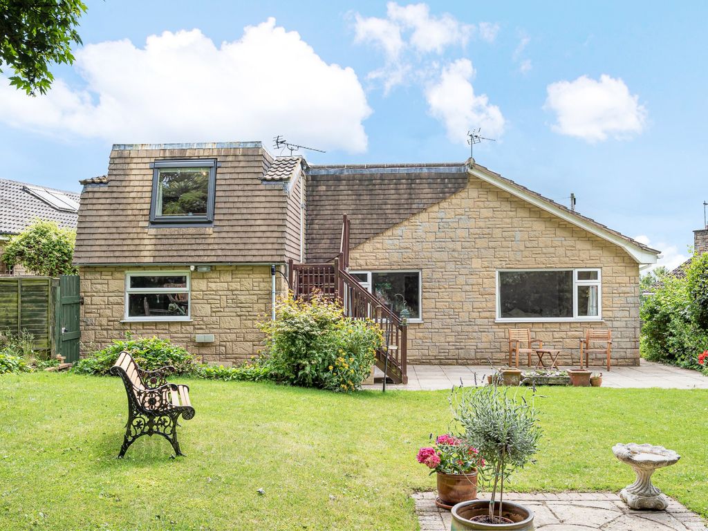 3 bed bungalow for sale in Chalford Hill, Stroud GL6 Zoopla