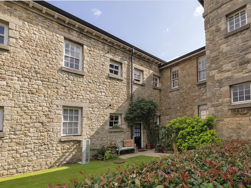 3 bed terraced house for sale in Queens House, Fennel Close, Maidstone