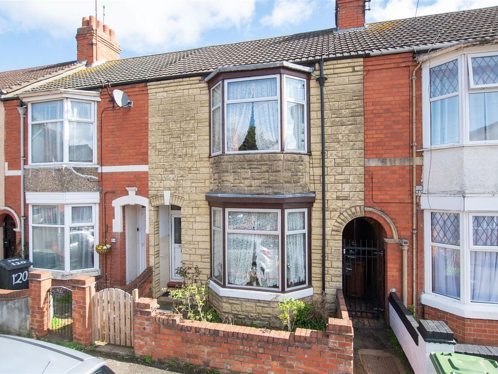 3 bed terraced house for sale in Melton Road North, Wellingborough NN8