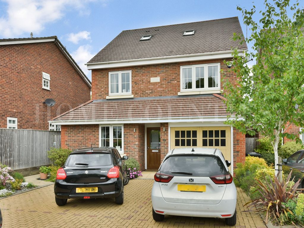 5 bed detached house for sale in Oakmere Lane, Potters Bar EN6 Zoopla