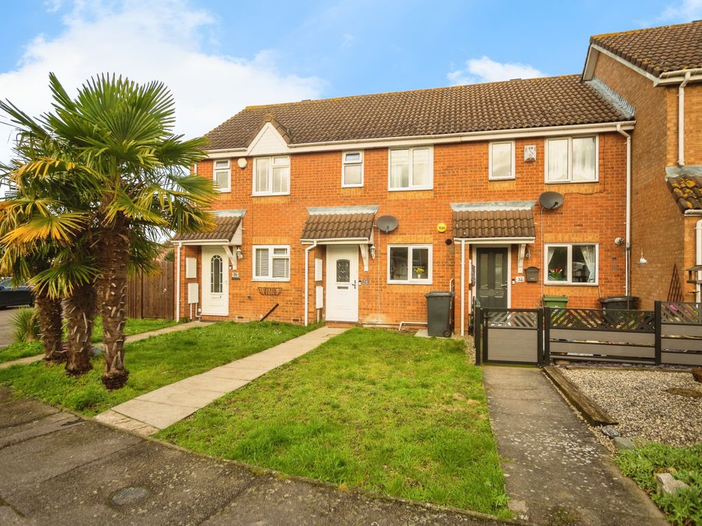 2 bed terraced house for sale in Arundel Road, Dartford DA1, £325,000