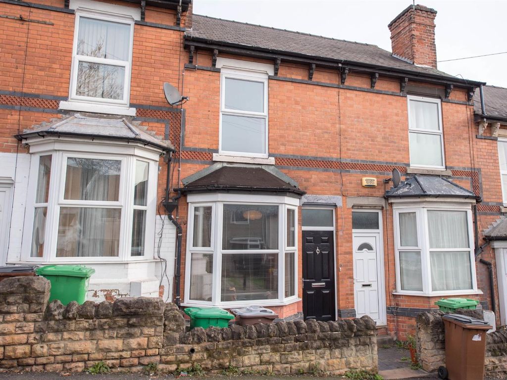 2 bed terraced house to rent in Hungerhill Road, Nottingham NG3, £850