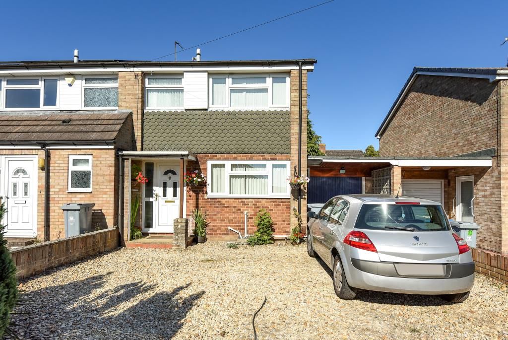 3 bed semidetached house to rent in Burwell Drive, Witney OX28 Zoopla