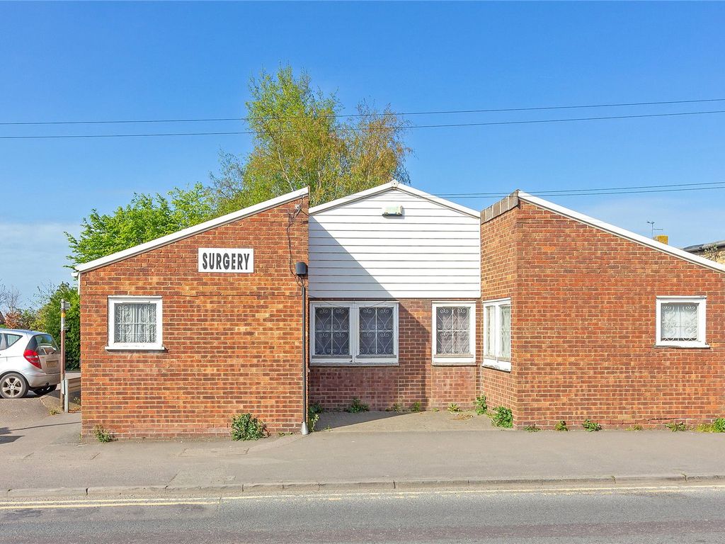 Detached house for sale in London Road, Teynham, Sittingbourne ME9 Zoopla