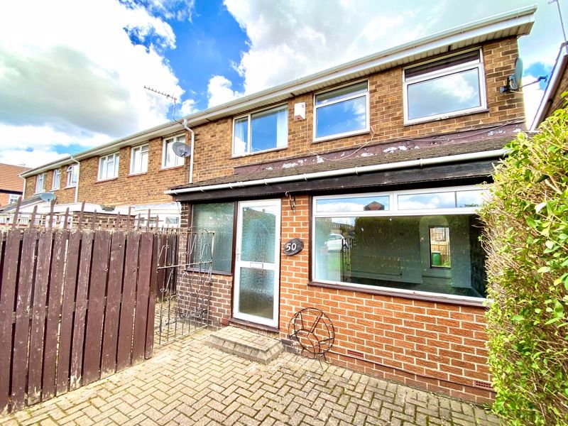 3 bed semidetached house for sale in Runnymede Way, Red House