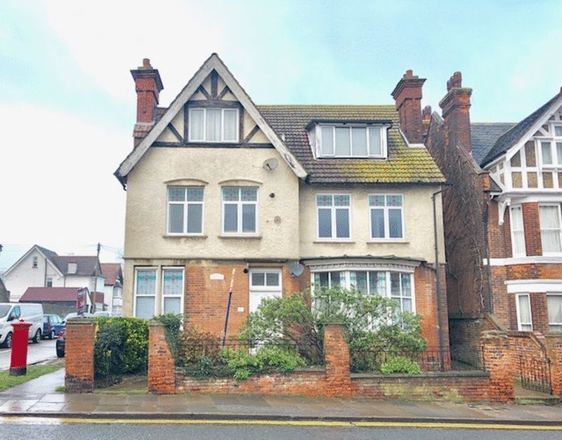 Studio to rent in Maidstone Road, Rochester ME1 Zoopla