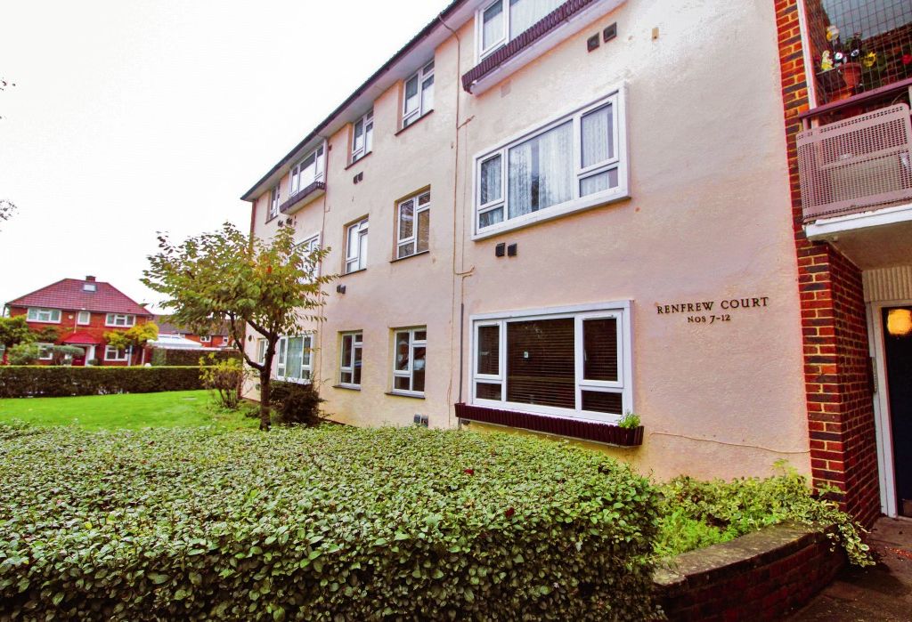 2 bed flat for sale in Renfrew Road, Hounslow TW4 Zoopla