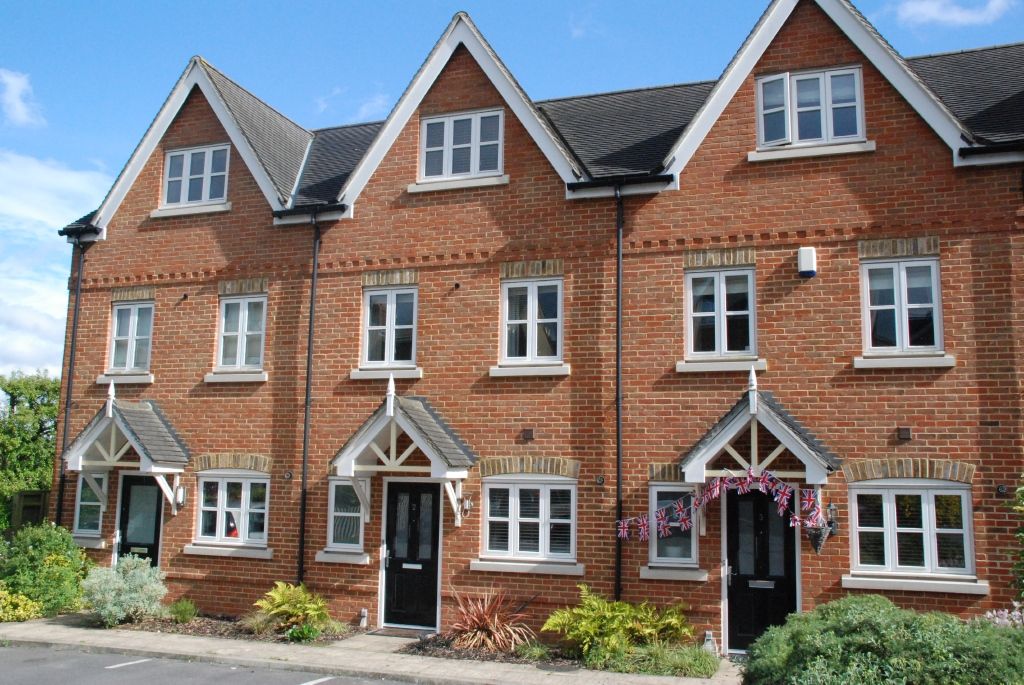 River Close, Guildford, Surrey, Surrey GU1  