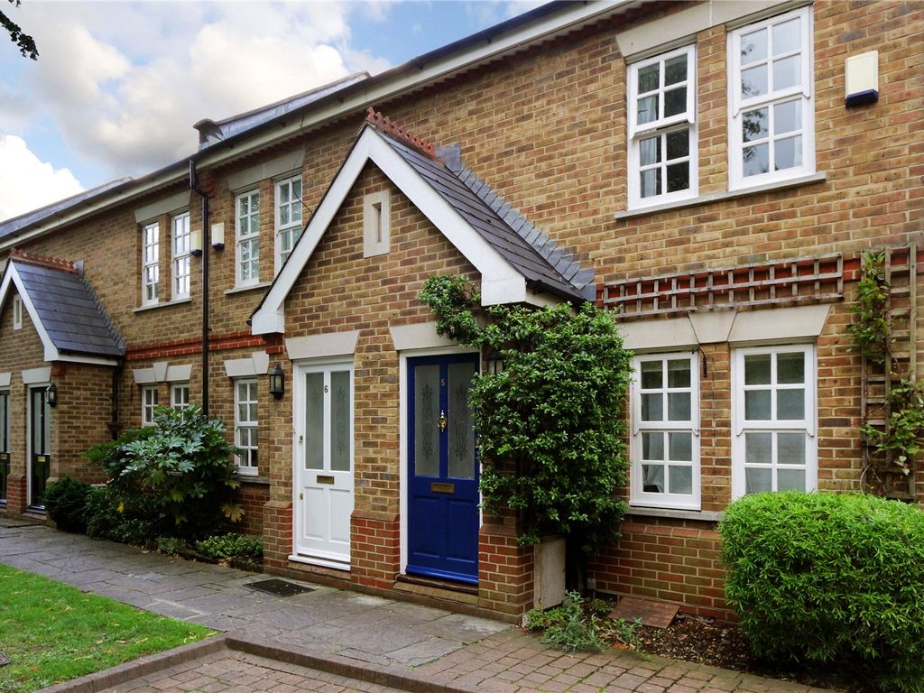 2 bed end terrace house for sale in Meredith Mews, Brockley Road