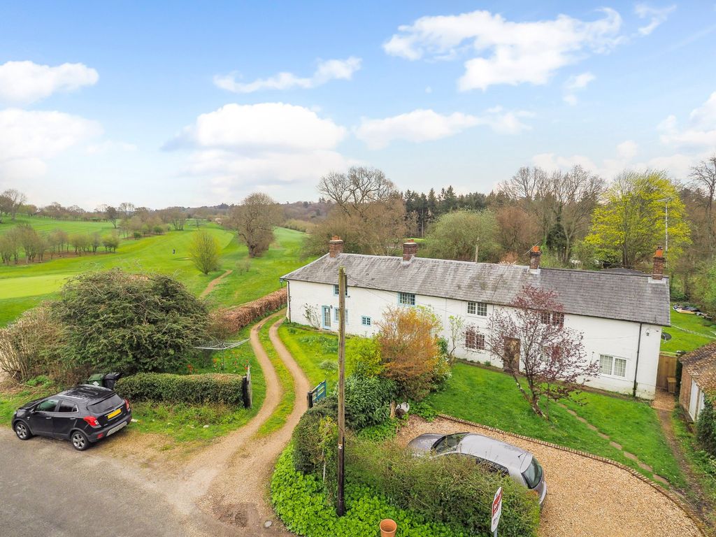 2 bed terraced house for sale in Steep Marsh, Petersfield, Hampshire
