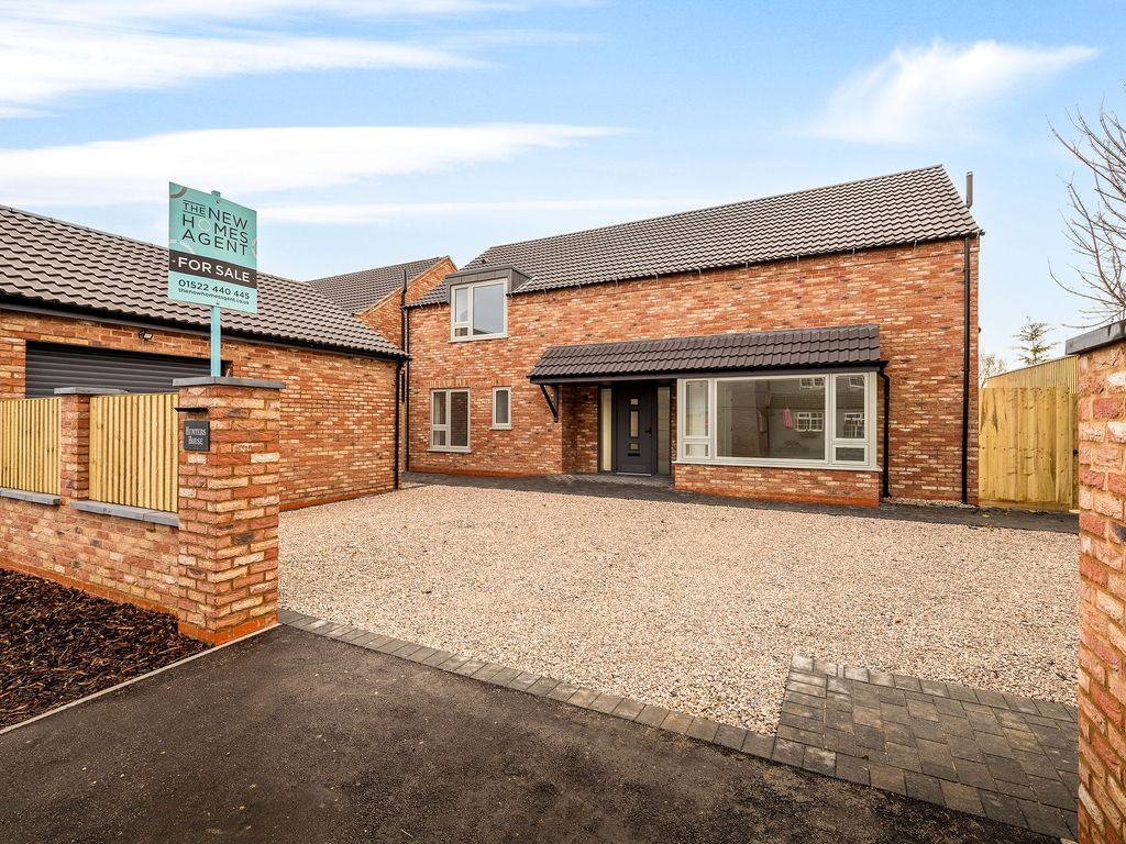 New home, 4 bed detached house for sale in High Street, Glentham