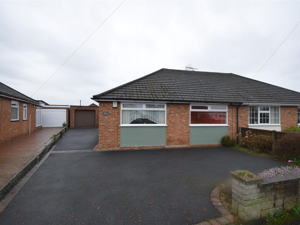 2 bed semidetached bungalow for sale in Tiercel Avenue, Sprowston