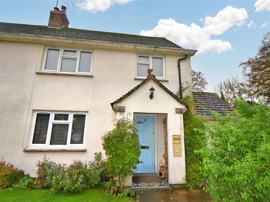 3 bed semidetached house for sale in Bondfields, Woodborough, Pewsey, Wiltshire SN9, £435,000