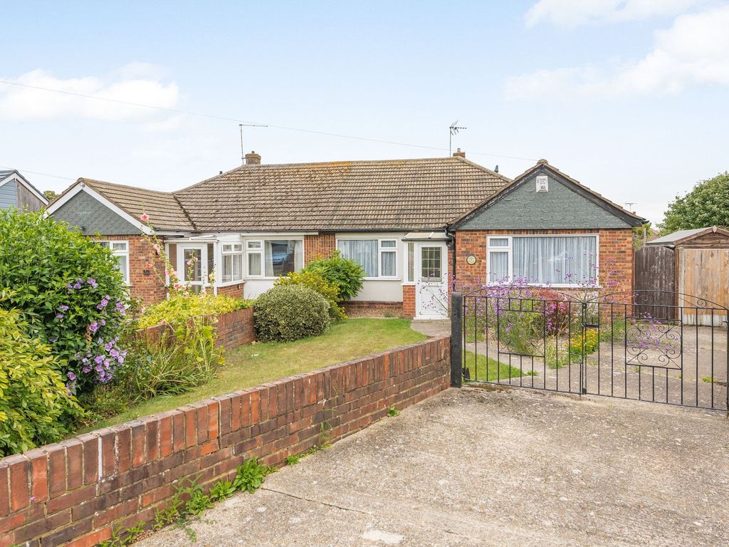 2 bed semidetached house for sale in Marine Crescent, Whitstable CT5