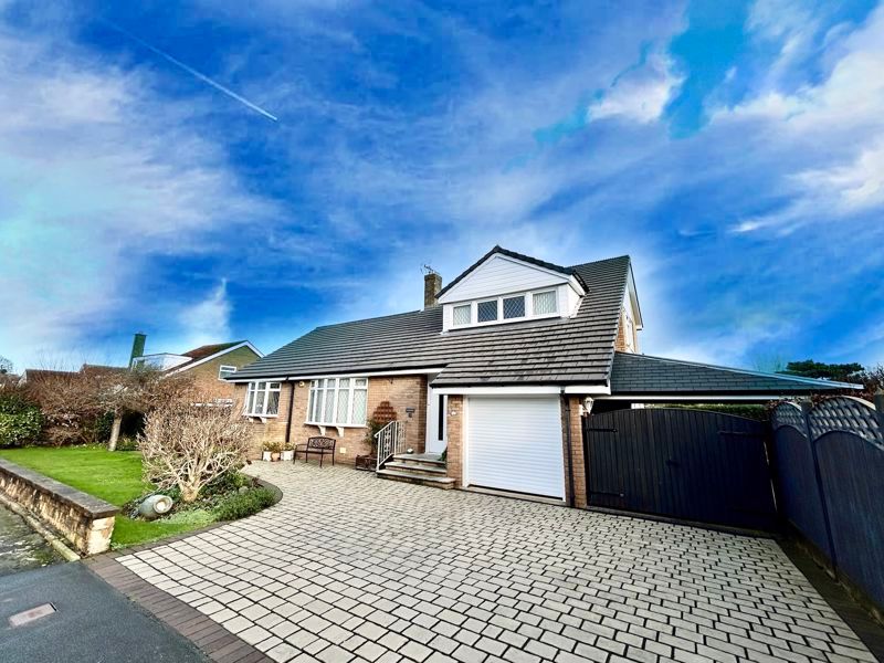 3 bed detached house for sale in Brompton Park, Rhos On Sea, Colwyn Bay
