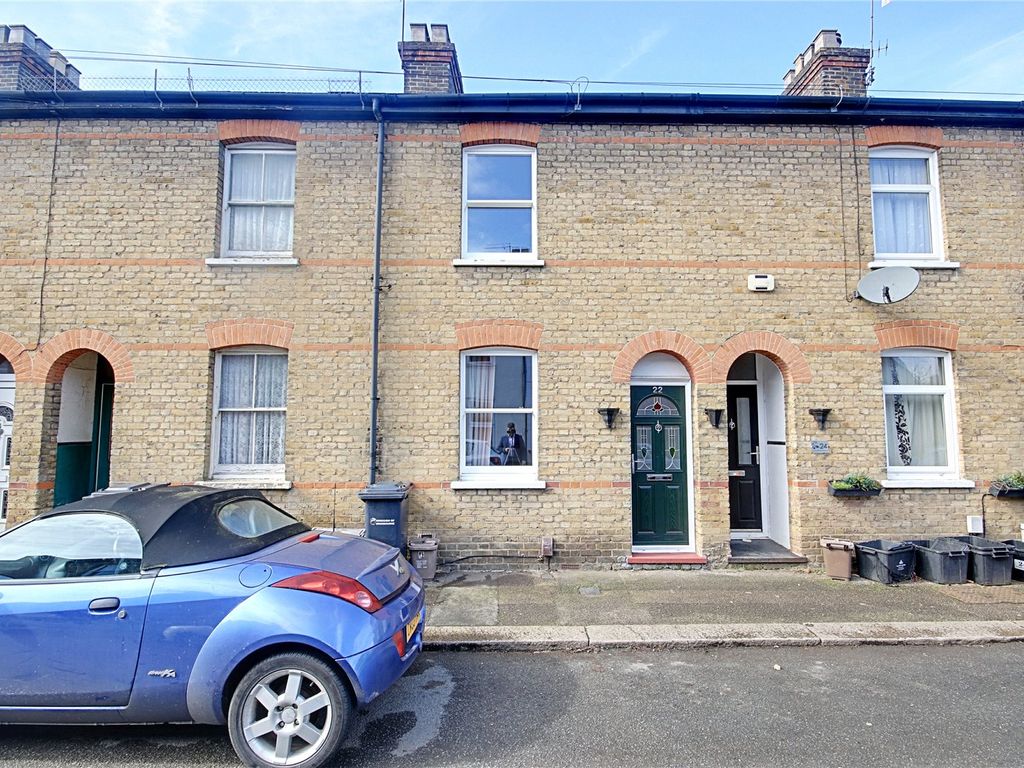 3 bed terraced house for sale in Park Road, Waltham Cross, Hertfordshire EN8, £390,000 Zoopla