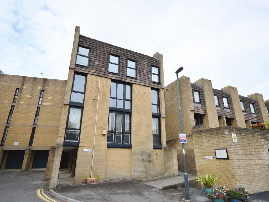 2 bed flat to rent in Old Vicarage Green, Keynsham, Bristol BS31 Zoopla