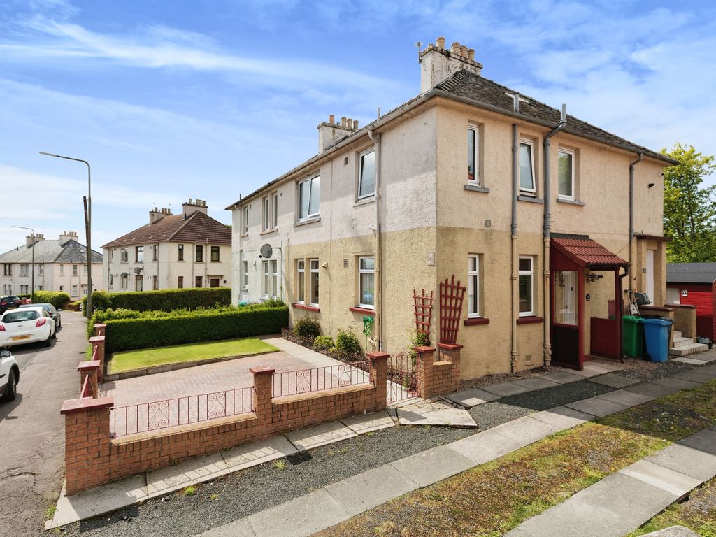 2 bed flat for sale in Macindoe Crescent, Kirkcaldy KY1 Zoopla